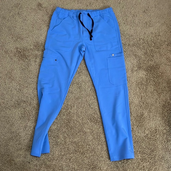 Mens FIGS scrubs pants. Size M. Ciel blue/ light blue color. Never worn before. - Picture 1 of 2